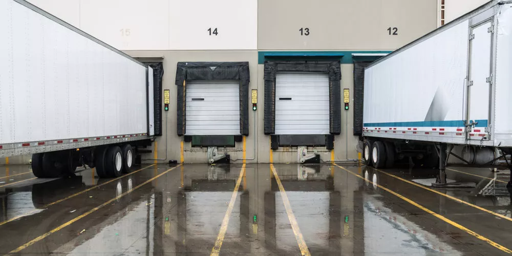 Warehouse loading dock for trucks