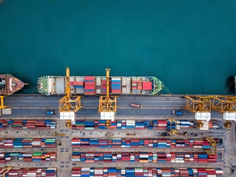 7 Reasons to Outsource Your Supply Chain