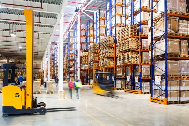 Manage Challenges in Furniture Logistics with a 3PL